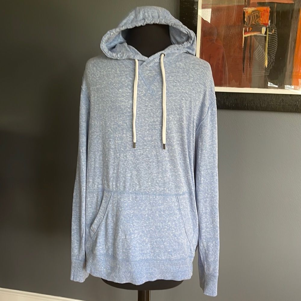 GAP light blue/white light nubby texture lightweight stretch drawstring hoodie